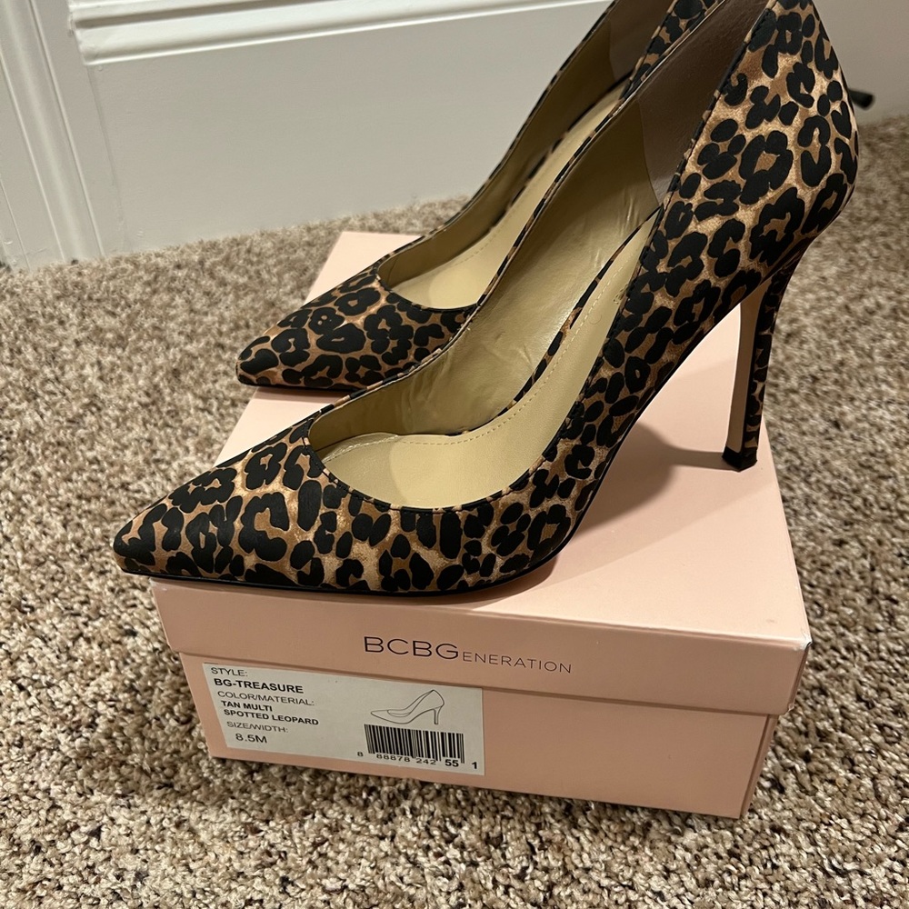 Bcbgeneration Pump - image 2